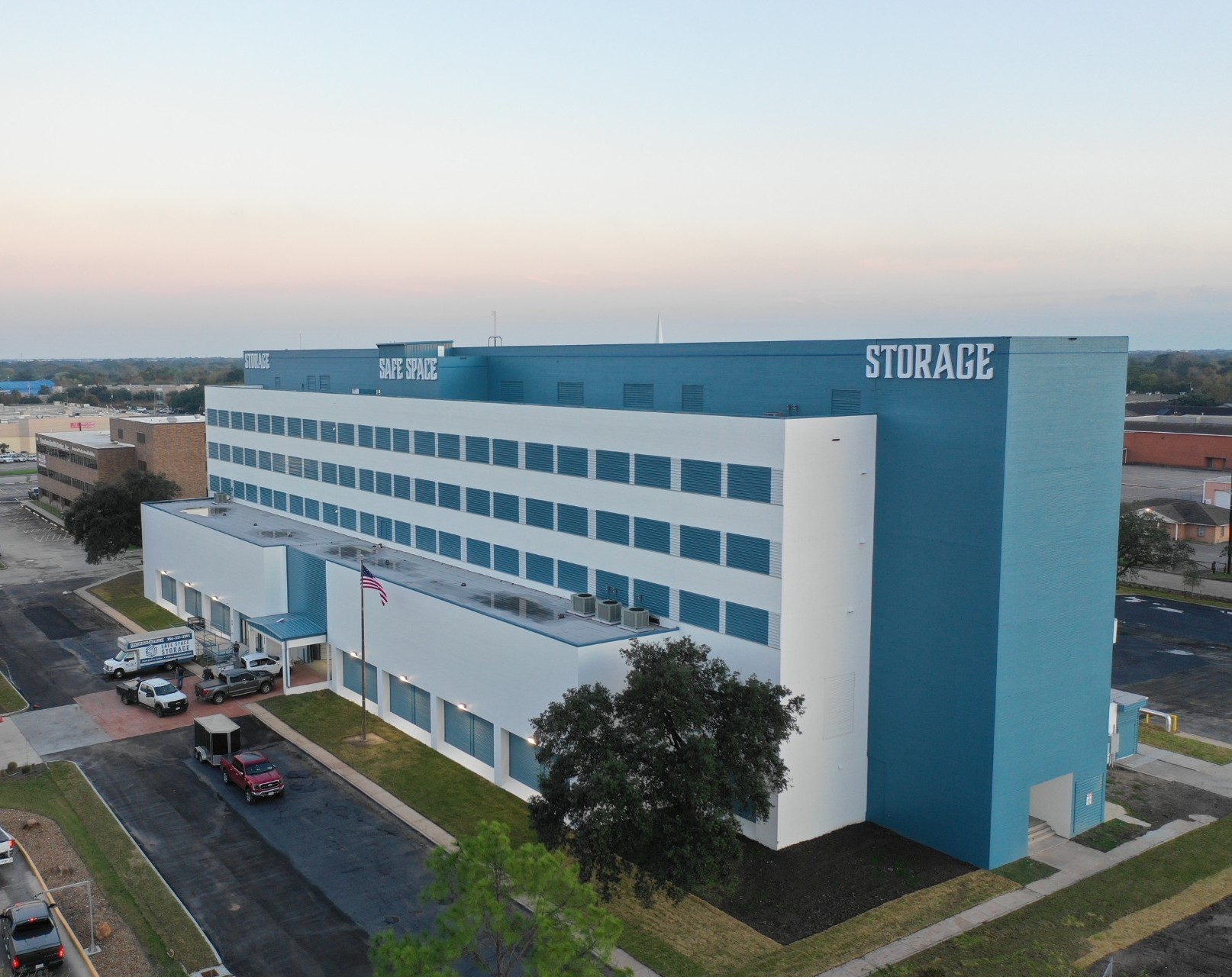 906 Southmore - Pasadena